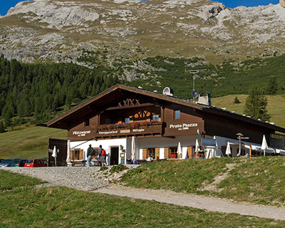 Mountain guest house